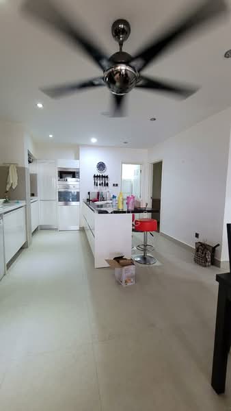 Condominium for Rent at Kuantan Tembeling Resort - Venus Heng - Kitchen - PropertyGuru.com.my