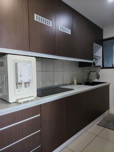 Condominium for Rent at The WaterEdge (Pinggiran Air) - Jason Fam - Kitchen - PropertyGuru.com.my