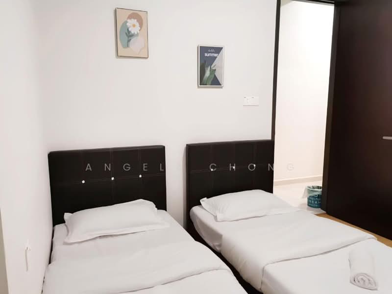 Condominium for Sale at Amberside @ Country Garden Danga Bay - Angela Chong - Bedroom - PropertyGuru.com.my