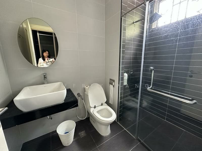 Rumah Berkembar untuk Dijual di Taman Bukit Suria (Cheras) - Jeffrey Pang - Bathroom - PropertyGuru.com.my