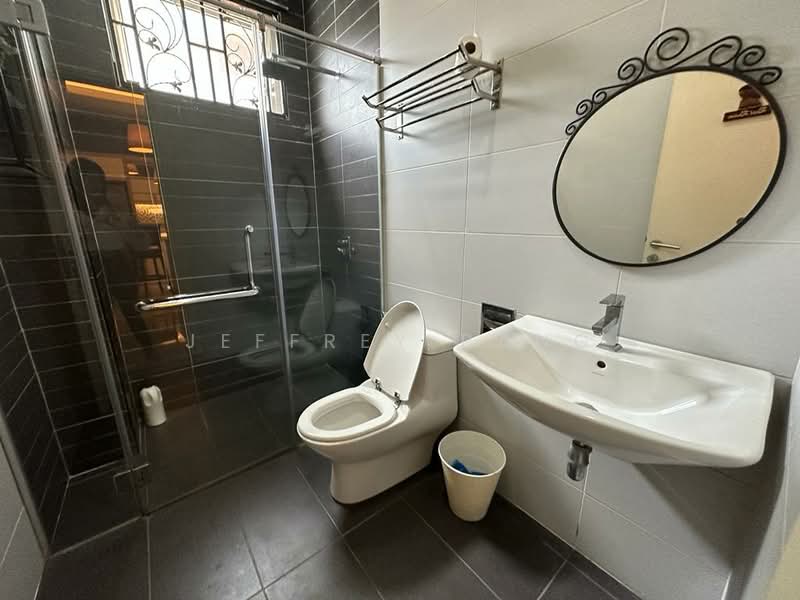 Rumah Berkembar untuk Dijual di Taman Bukit Suria (Cheras) - Jeffrey Pang - Bathroom - PropertyGuru.com.my
