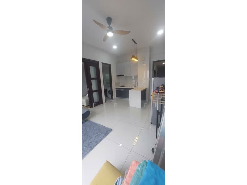 Condominium for Sale at Bay Point @ Country Garden Danga Bay - Jeff Lee - Kitchen - PropertyGuru.com.my