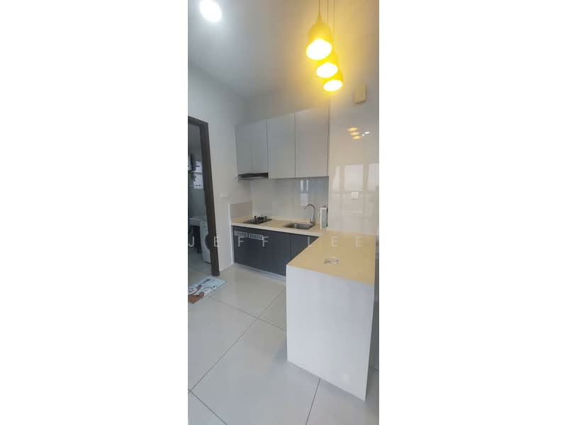 Condominium for Sale at Bay Point @ Country Garden Danga Bay - Jeff Lee - Kitchen - PropertyGuru.com.my