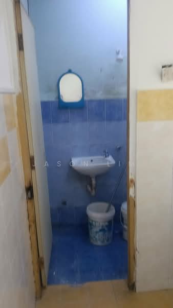 Apartment for Rent at Mentari Court - Jason Lim - Bathroom - PropertyGuru.com.my