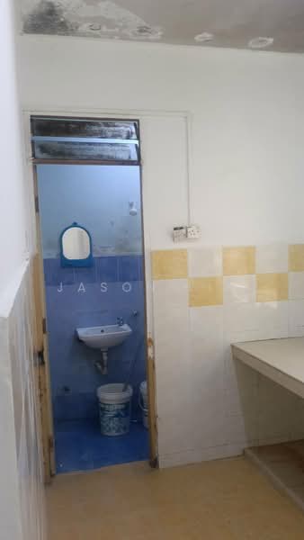 Apartment for Rent at Mentari Court - Jason Lim - Bathroom - PropertyGuru.com.my