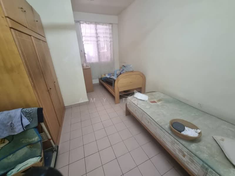 2-storey Terraced House for Sale in Sungai Ara (Penang) - Amy Toh - Bedroom - PropertyGuru.com.my