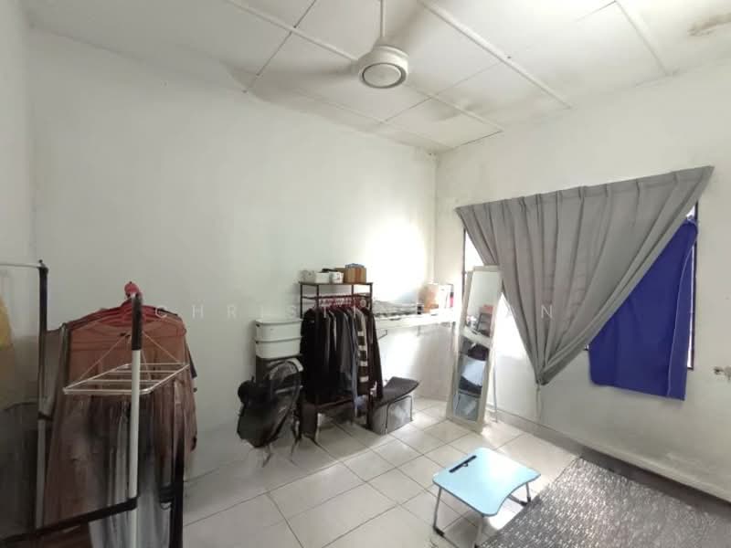 Apartment for Sale at Lily & Rose - Christine Tan - Bedroom - PropertyGuru.com.my