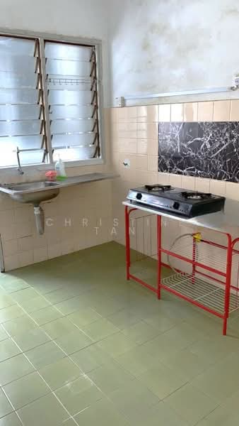 Apartment for Sale at Lily & Rose - Christine Tan - Kitchen - PropertyGuru.com.my