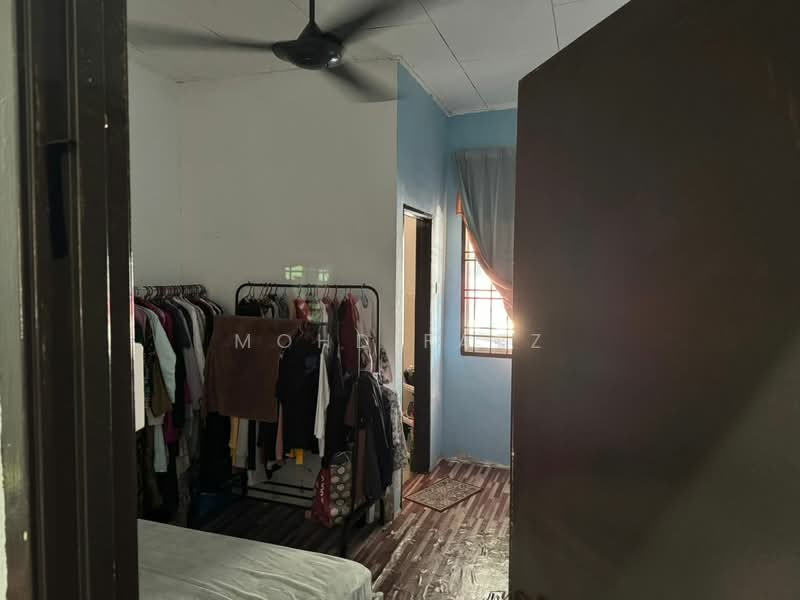 1-storey Terraced House for Sale in Kulai (Johor) - Mohd Faez - Bedroom - PropertyGuru.com.my