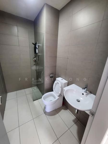 Service Residence for Sale at The Era @ Duta North - Frankie Ong - Bathroom - PropertyGuru.com.my
