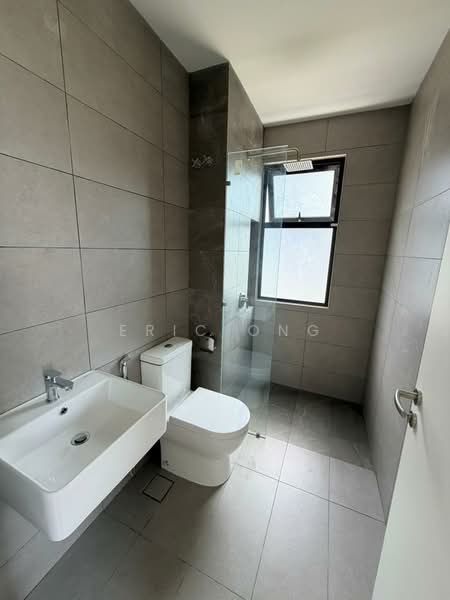 2-storey Terraced House for Sale in 16 Sierra (Puchong) - Eric Ong - Bathroom - PropertyGuru.com.my
