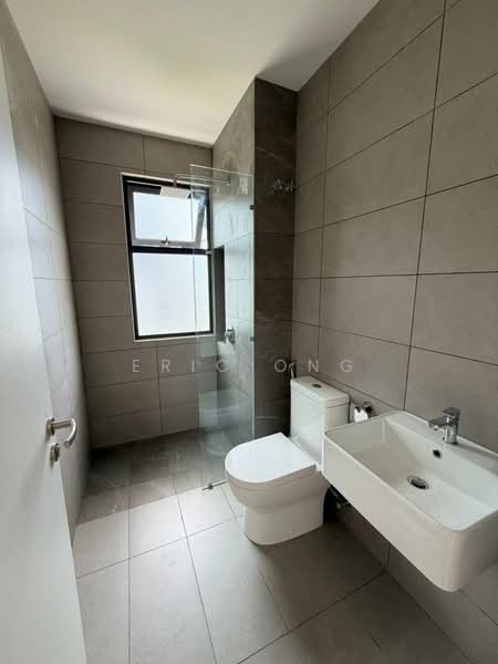 2-storey Terraced House for Sale in 16 Sierra (Puchong) - Eric Ong - Bathroom - PropertyGuru.com.my