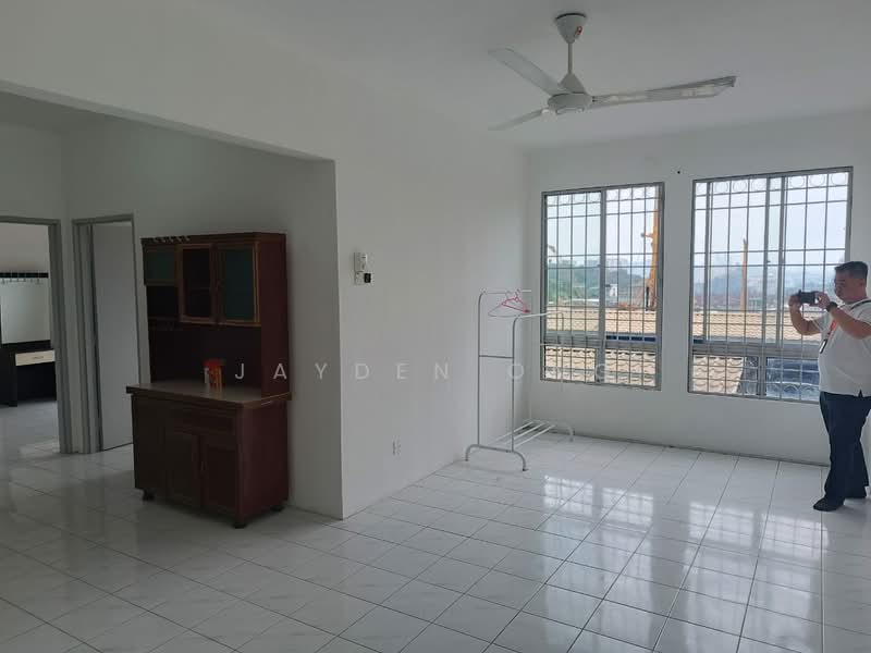 Apartment for Sale at Vista Impiana - Jayden Ong - Living Room - PropertyGuru.com.my