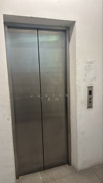 Bayan Villa, Seri Kembangan untuk Untuk Dijual - RM 495,888, Apr 2026 - Corridor - PropertyGuru.com.my