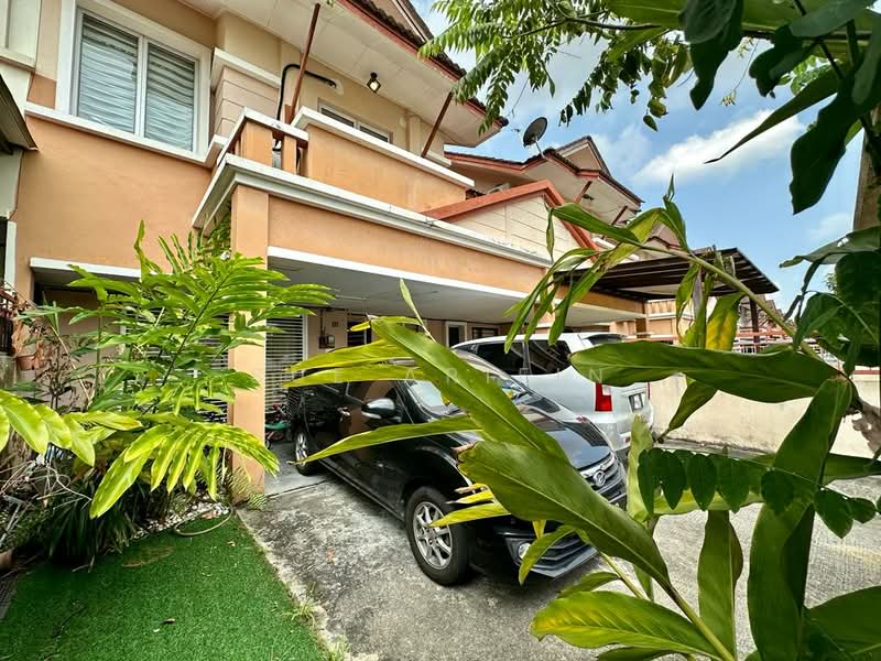 Rumah Teres 2 Tingkat untuk Dijual di Bandar Puncak Alam - Sue Arifin - Exterior - PropertyGuru.com.my