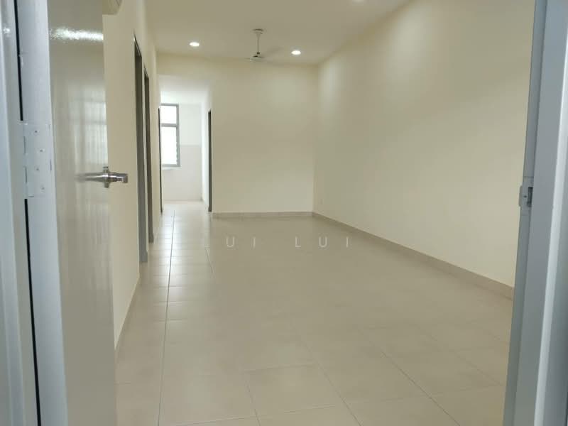 Townhouse for Rent in Taman Adda Heights (Tebrau) - Lui Lui - Living Room - PropertyGuru.com.my