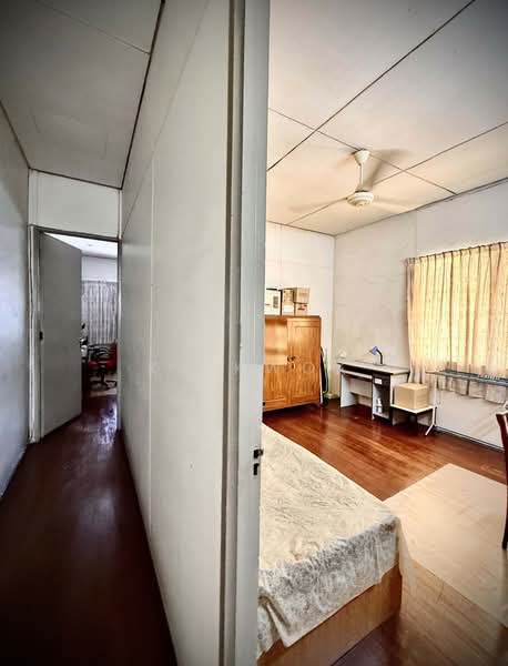 Pulau Tikus Corner End Lot Double Storey Terrace House. untuk Untuk Dijual - RM 1,300,000, Apr 2026 - PropertyGuru.com.my