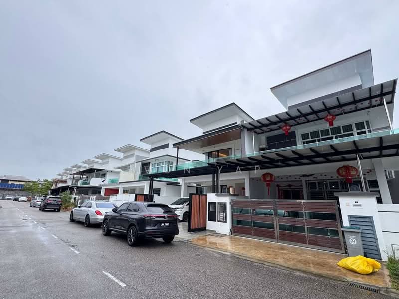 Cluster House for Sale in Skudai (Johor) - Evon Yap - PropertyGuru.com.my