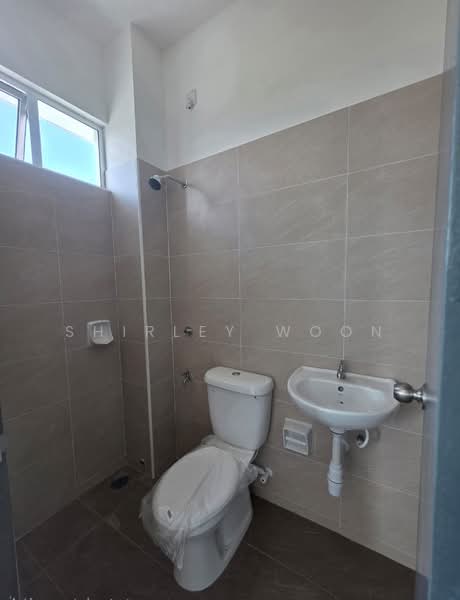 Terraced House for Sale in Bandar Dato Onn (Tebrau) - Shirley Woon - Bathroom - PropertyGuru.com.my