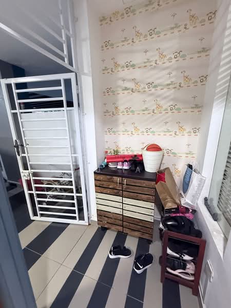 2-storey Terraced House for Sale in Bandar Dato Onn (Tebrau) - Xiu Yan - Entrance - PropertyGuru.com.my
