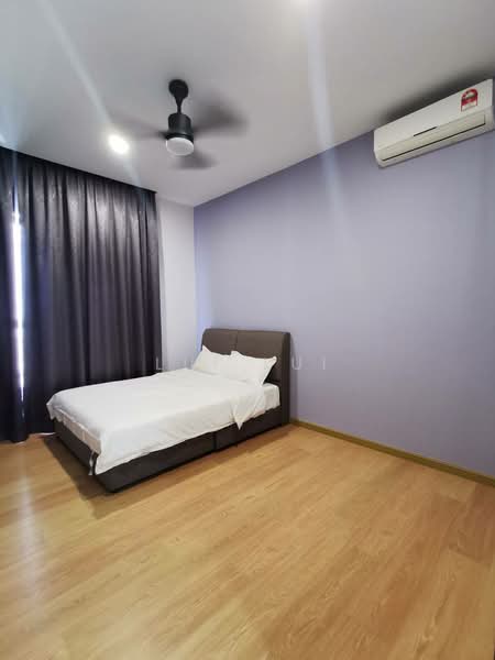 Royal Strand @ Country Garden Danga Bay untuk Untuk Disewa - RM 3,800 /bulan, Apr 2026 - Bedroom - PropertyGuru.com.my