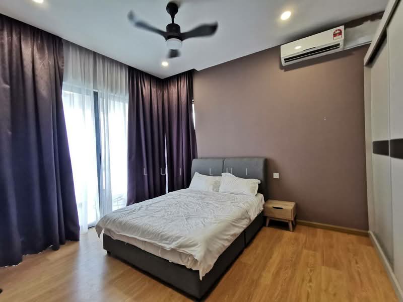 Royal Strand @ Country Garden Danga Bay untuk Untuk Disewa - RM 3,800 /bulan, Apr 2026 - Bedroom - PropertyGuru.com.my