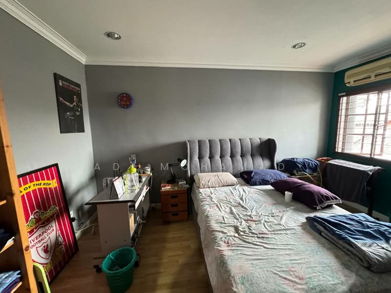 3-storey Terraced House for Sale in Ampang Jaya (Ampang) - Adi Mohamad - Bedroom - PropertyGuru.com.my