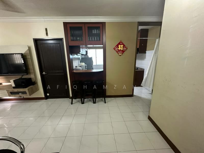 Apartment for Rent at Sri Ivori Apartment - AfiqHamzah . - Kitchen - PropertyGuru.com.my