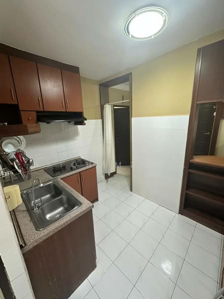 Apartment for Rent at Sri Ivori Apartment - AfiqHamzah . - Kitchen - PropertyGuru.com.my