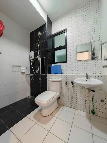 Service Residence for Sale at The Sky Executive Suites - Edward Siow - Bathroom - PropertyGuru.com.my
