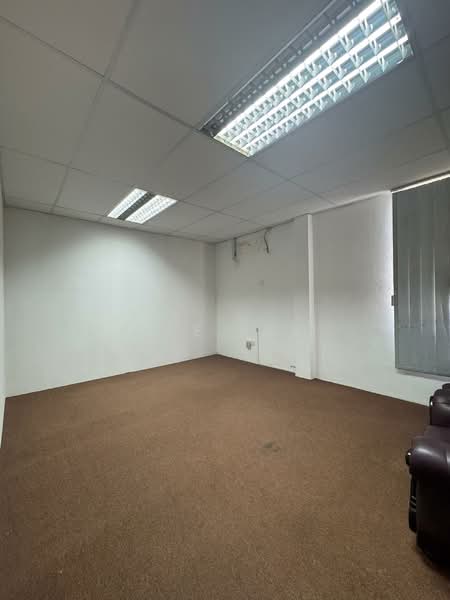 Amber Business Plaza 2 untuk Untuk Disewa - RM 2,000 /bulan, Apr 2026 - Interior - PropertyGuru.com.my