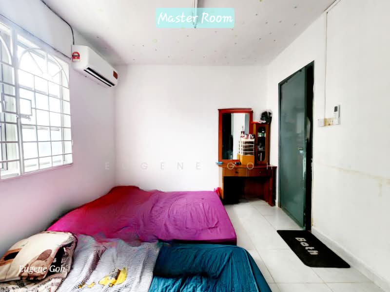 Kondominium untuk Dijual di Genting Court Condominium - Eugene Goh - Master Room - PropertyGuru.com.my