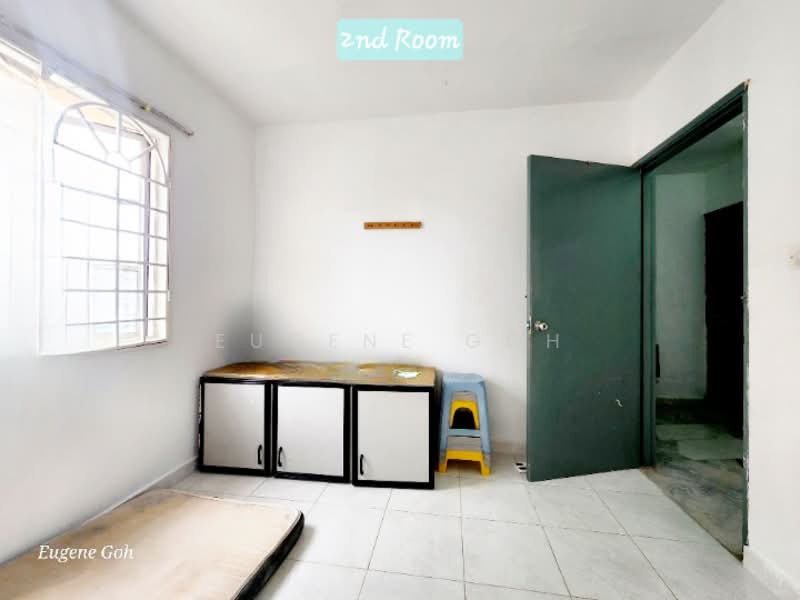 Kondominium untuk Dijual di Genting Court Condominium - Eugene Goh - 2nd Bedroom - PropertyGuru.com.my
