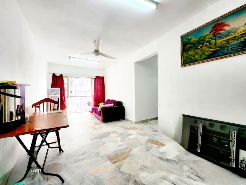 Kondominium untuk Dijual di Genting Court Condominium - Eugene Goh - Living Room - PropertyGuru.com.my