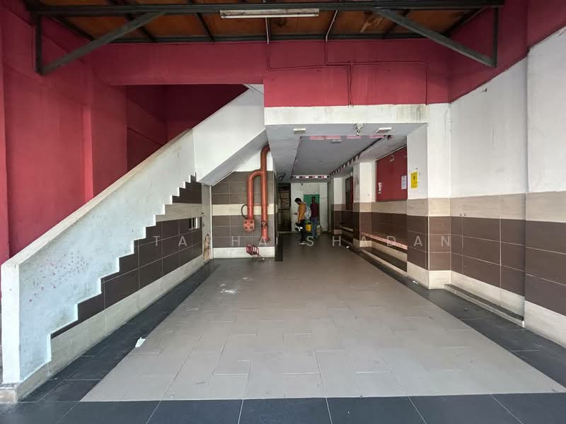 Flat for Sale at Desa Mentari Flat (Block 2) - Natasha Shadan - Entrance - PropertyGuru.com.my