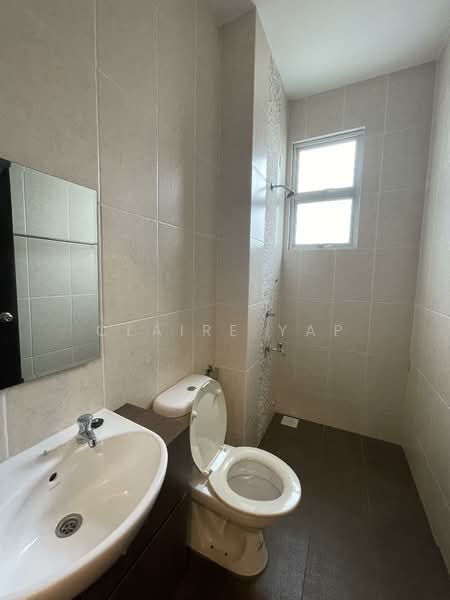 Taman Molek untuk Untuk Disewa - RM 3,800 /bulan, Apr 2026 - Bathroom - PropertyGuru.com.my