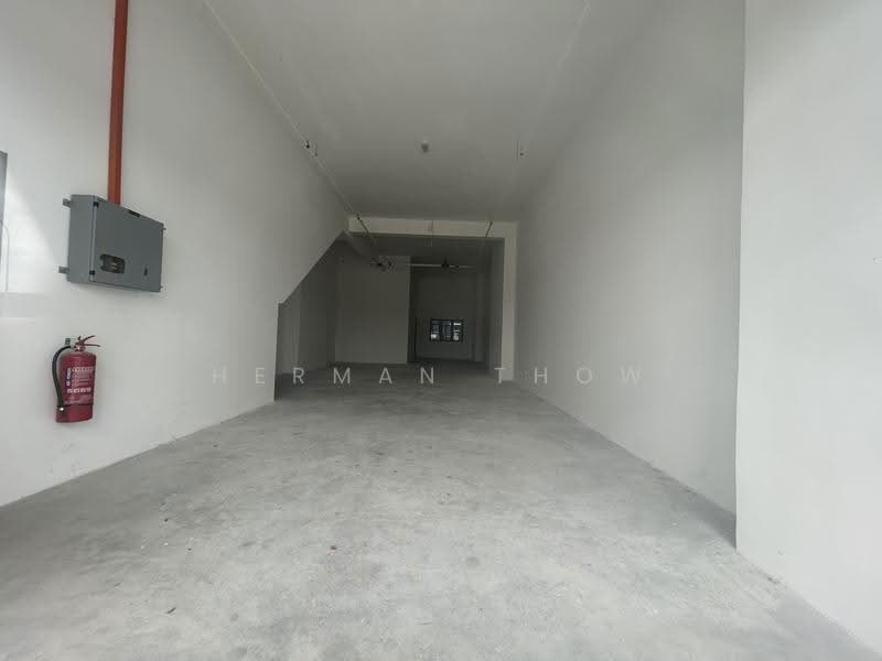 Shop / Office for Rent in Bandar Gamuda Cove (Dengkil) - Herman Thow - Interior - PropertyGuru.com.my