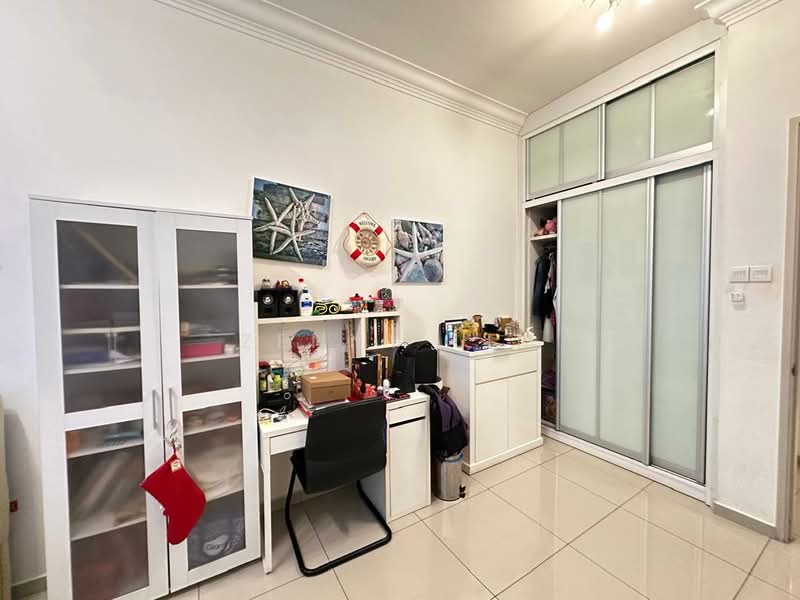 2.5-storey Terraced House for Sale in Bandar Botanic (Klang) - Zenny Lim - Study - PropertyGuru.com.my