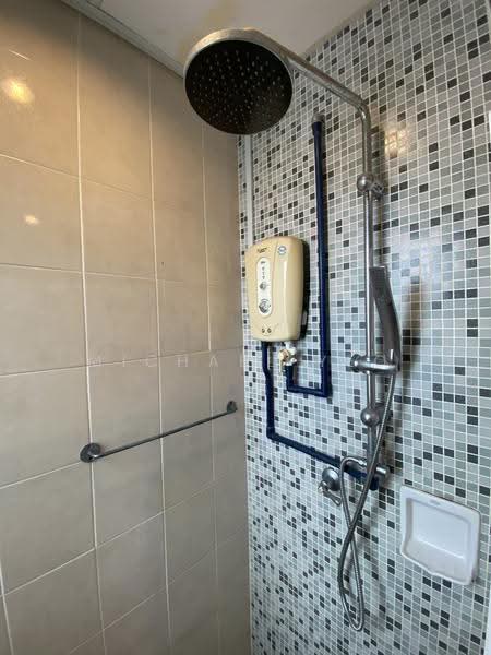 Service Residence for Sale at Metropolitan Square Service Residence - Michael Yeo - Shared Bathroom - PropertyGuru.com.my