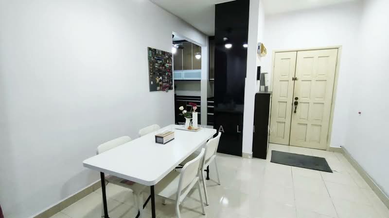 Kristal Heights untuk Untuk Dijual - RM 430,000, Apr 2026 - Dining Room - PropertyGuru.com.my