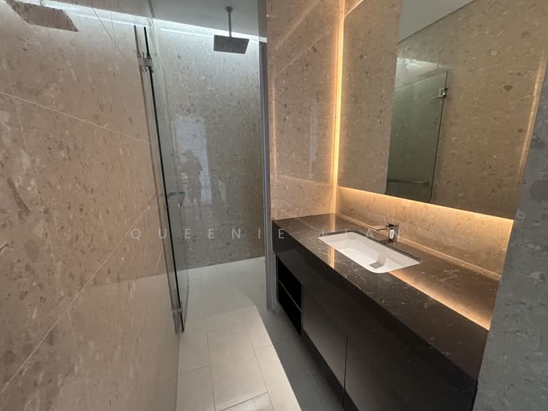 Servis Apartment untuk Disewa di Pavilion Damansara Heights - Queenie Lian - Bathroom - PropertyGuru.com.my