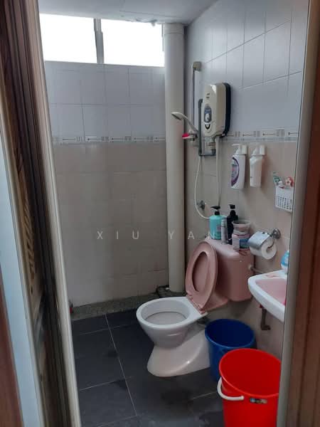 Apartment for Rent at Lake View Suites - Xiu Yan - PropertyGuru.com.my