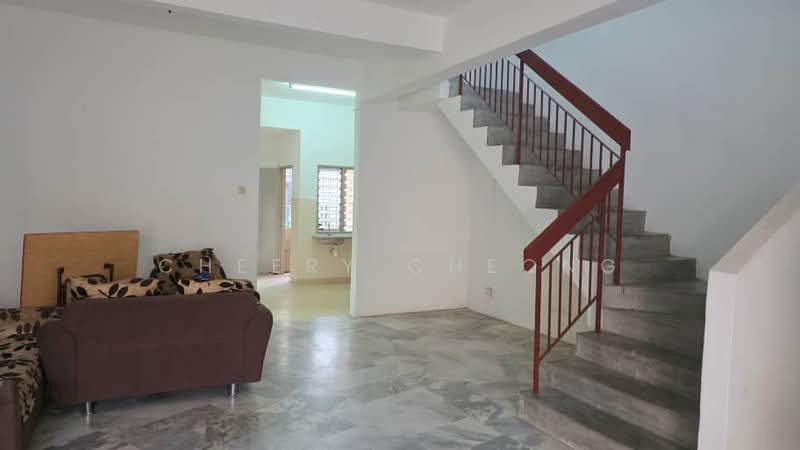 2-storey Terraced House for Rent in Bandar Mahkota Cheras (Cheras) - Cheery Cheong - Living Room - PropertyGuru.com.my