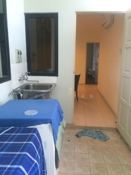 Condominium for Rent at Green Heights Condo - Jeno Tan - Corridor - PropertyGuru.com.my