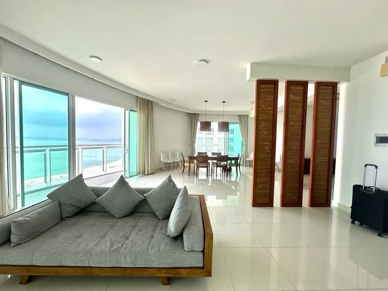 Condominium for Rent at Gurney Paragon - Alex Lim - Living Room - PropertyGuru.com.my