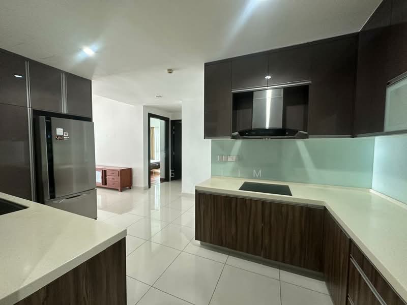 Condominium for Rent at Gurney Paragon - Alex Lim - Kitchen - PropertyGuru.com.my