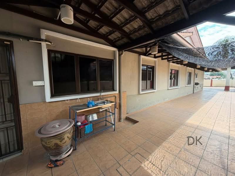 Semi-Detached House for Sale in Taman Eng Ann (Klang) - Daniel Kok - Exterior - PropertyGuru.com.my