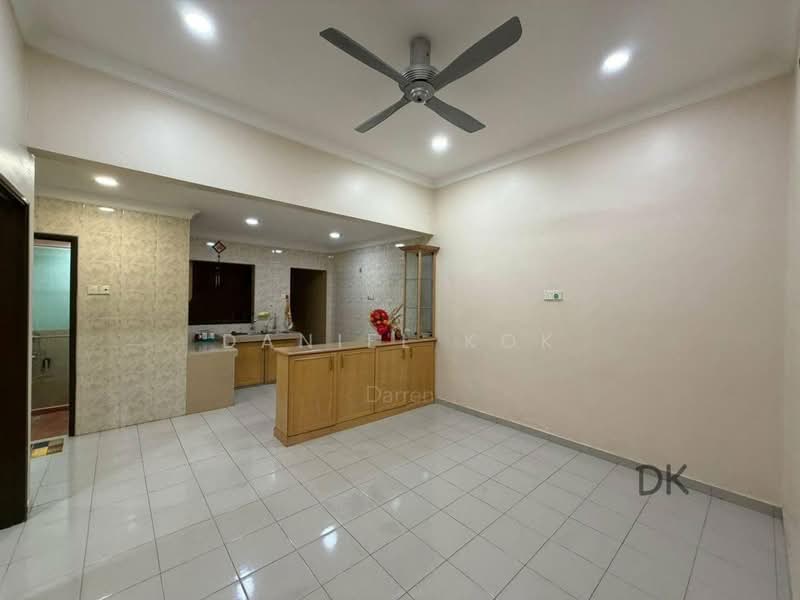 Semi-Detached House for Sale in Taman Eng Ann (Klang) - Daniel Kok - Living Room - PropertyGuru.com.my