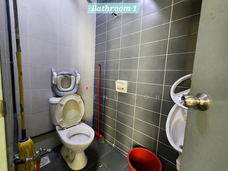 Pejabat untuk Disewa di Bandar Puteri Puchong (Puchong) - Eugene Goh - Bathroom - PropertyGuru.com.my