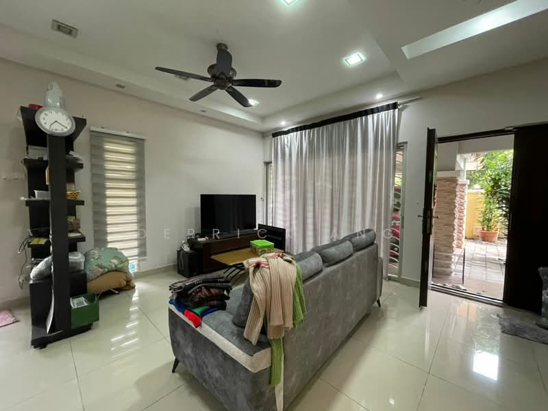 2-storey Terraced House for Sale in Denai Alam (Shah Alam) - Derrick Ang - Living Room - PropertyGuru.com.my